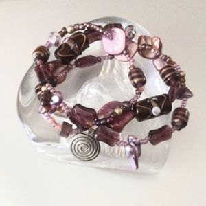 Spiral Pendant Shell and Glass Stretch Bracelets